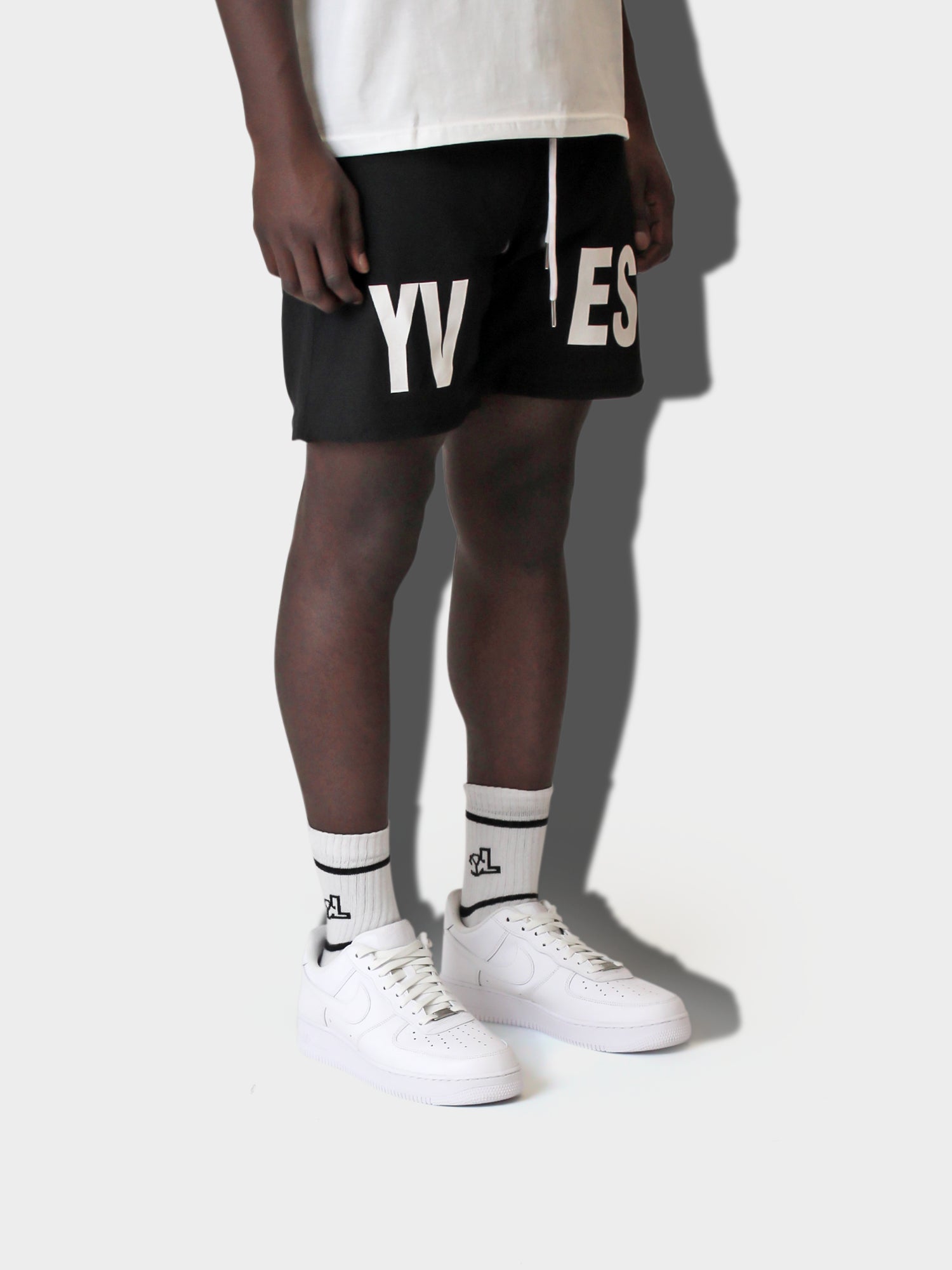 LUPITU MEN'S BLACK LPTU SHORT