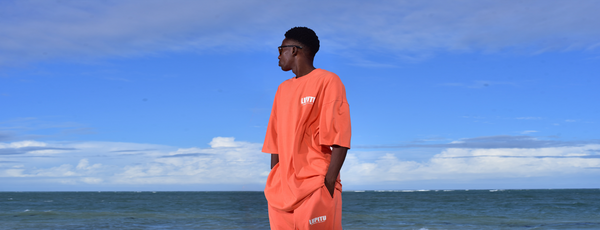 VIEW LOOKBOOK