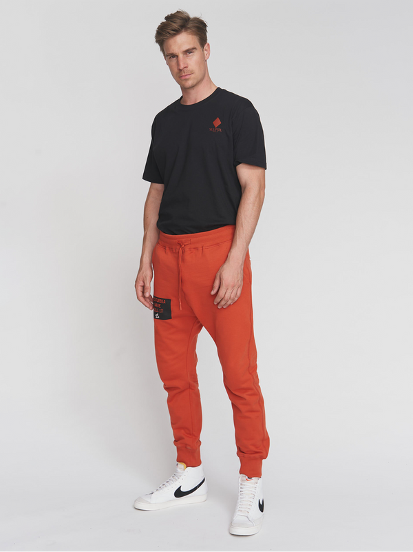 RED DISTURBIA WAVE SWEAT PANT