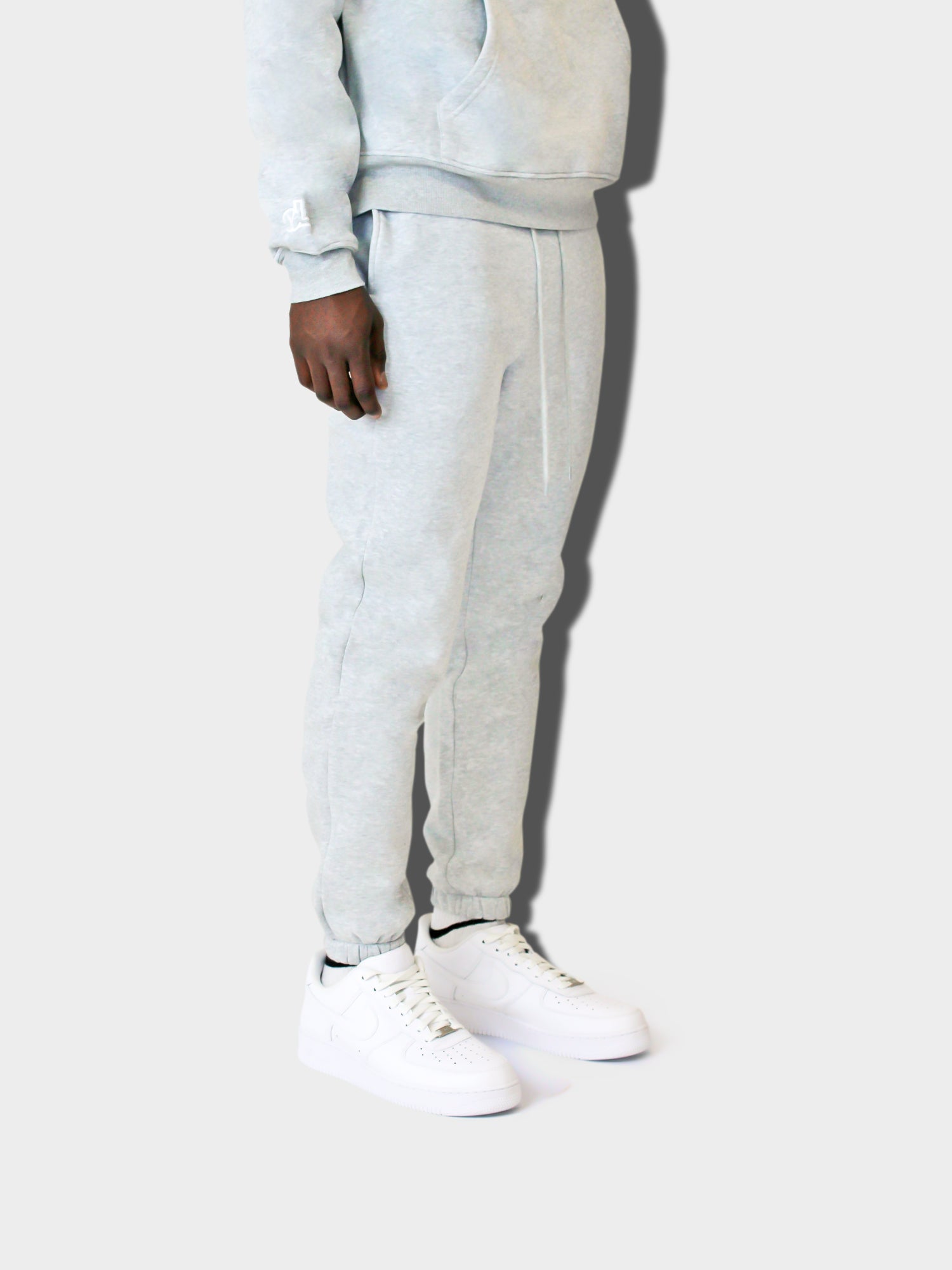 LUPITU MEN'S GREY YL LOGO JOGGER PANT
