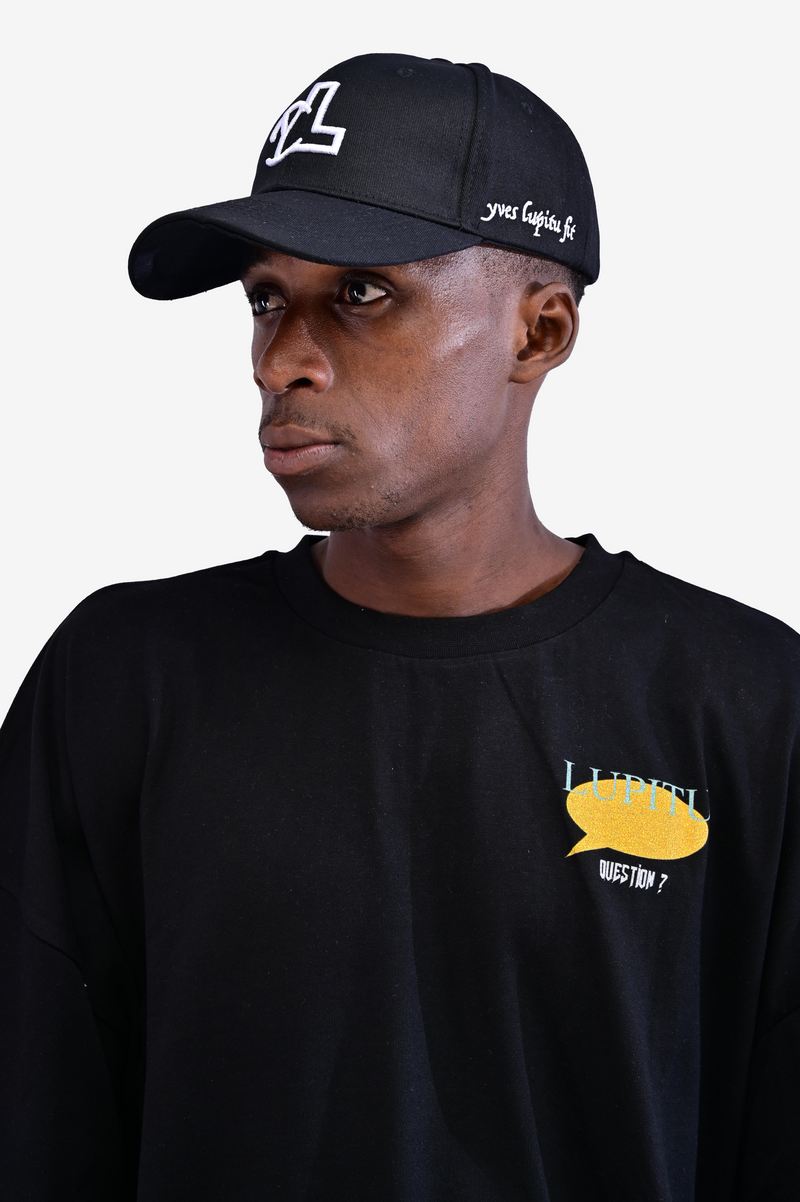 ESSENTIALS LUPITU BLACK FIT CAP