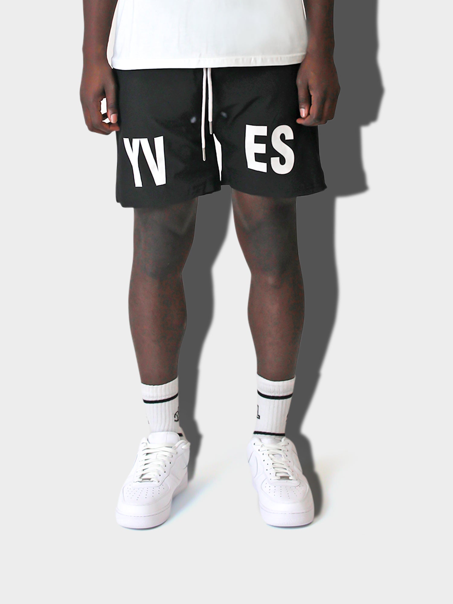 LUPITU MEN'S BLACK LPTU SHORT