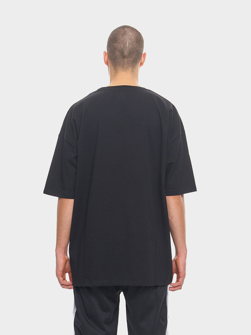 LUPITU NO WAR RUSSIA LETTER BLACK OVERSIZE TEE