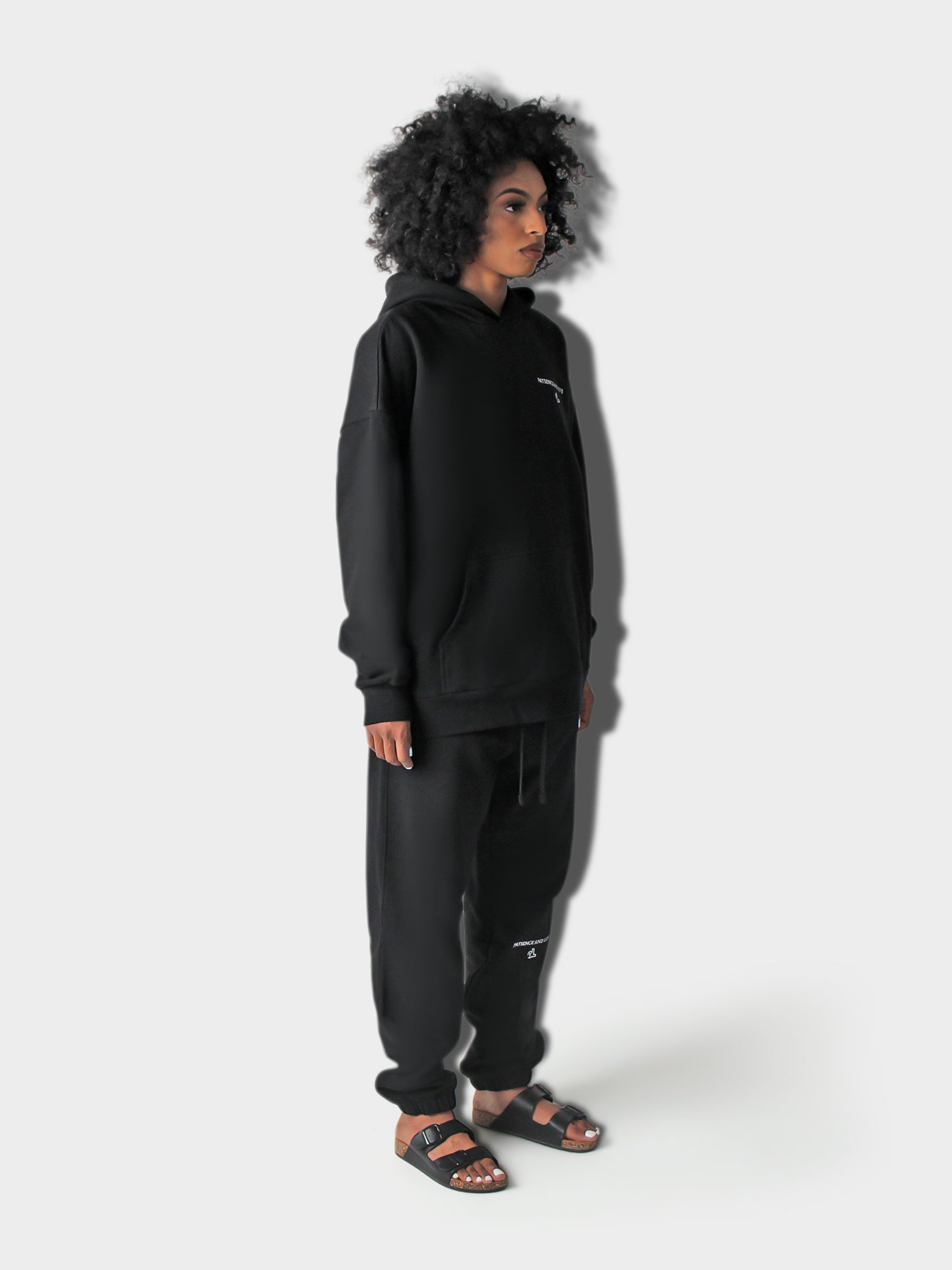 LUPITU WOMEN'S PATIENCE BLACK HOODIE