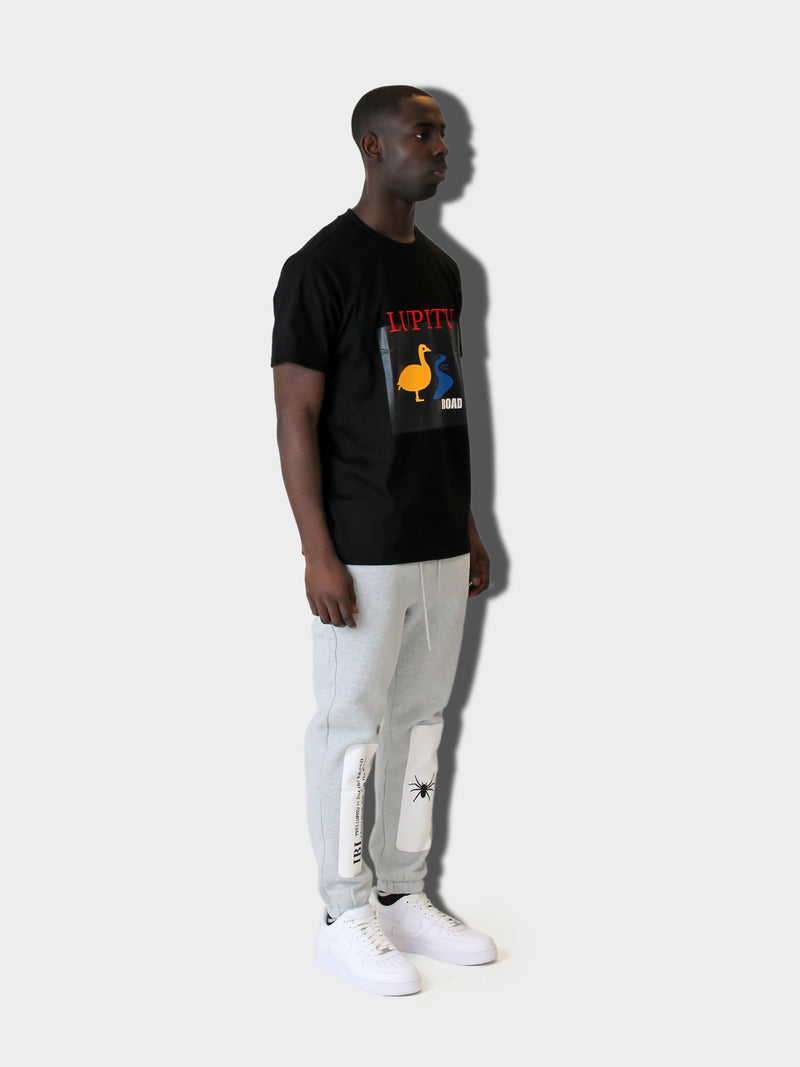 LUPITU SCHWAN BLACK TEE
