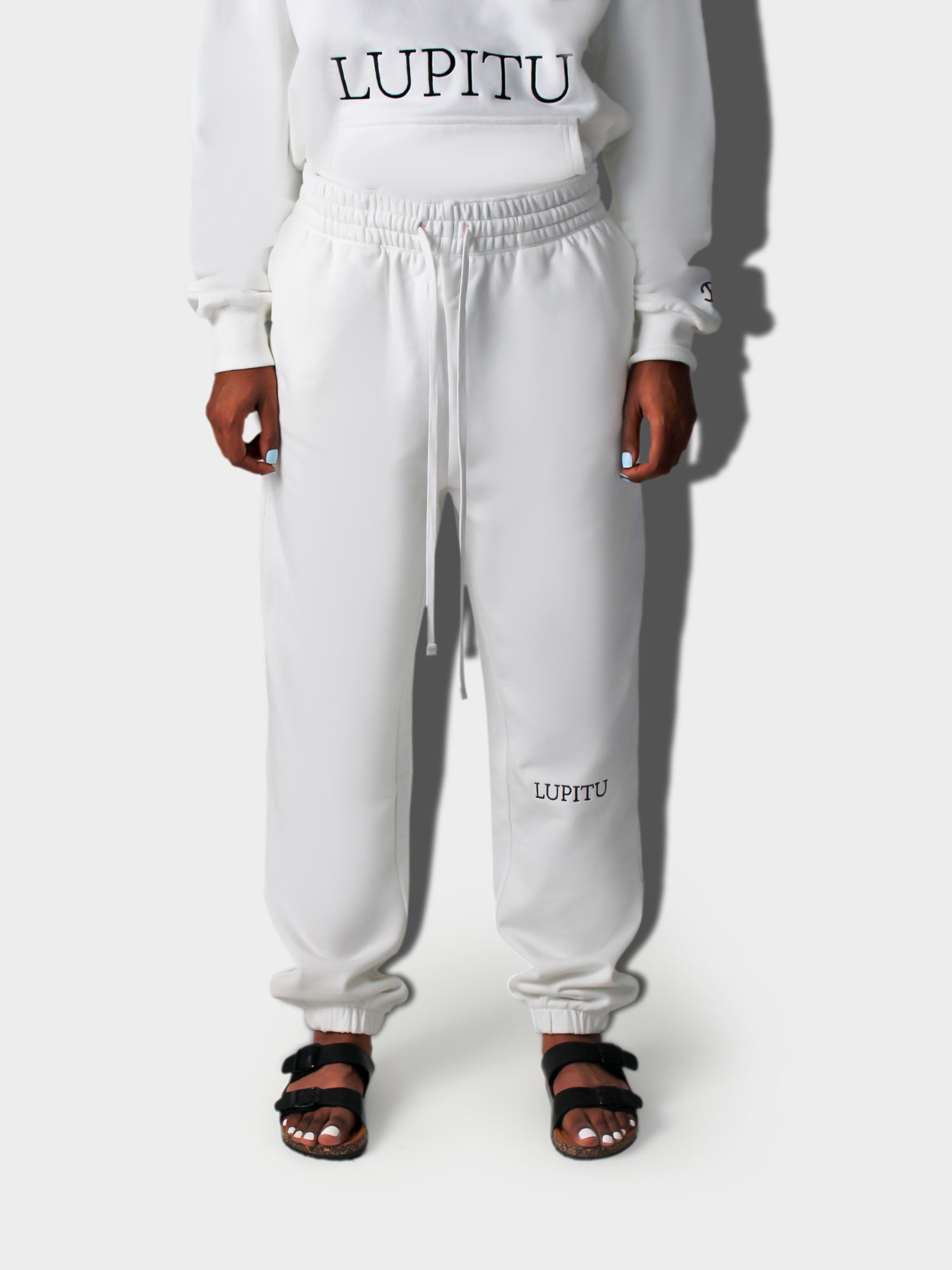 LUPITU WOMEN'S WHITE JOGGER PANT