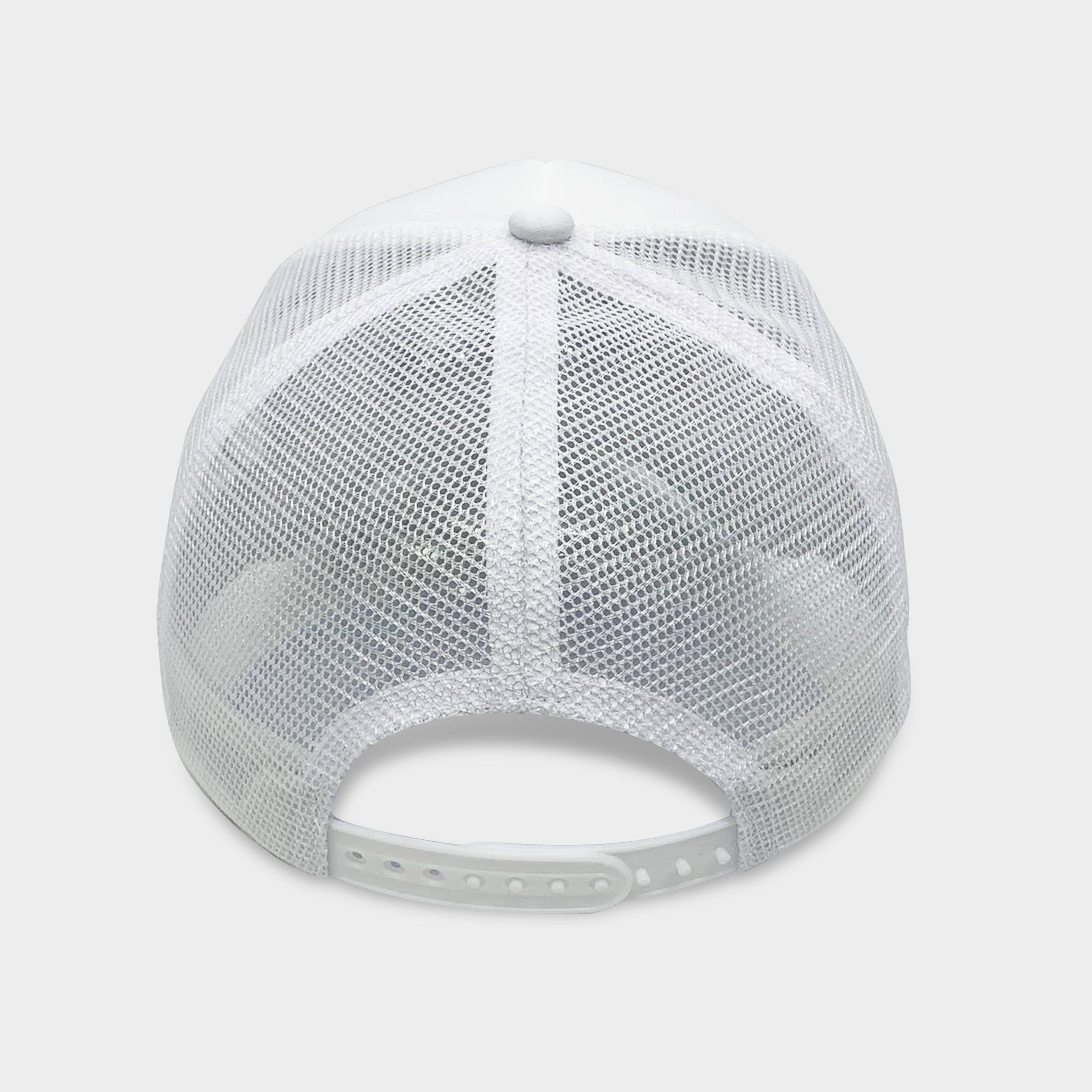 LUPITU WHITE TRUCKER CAP