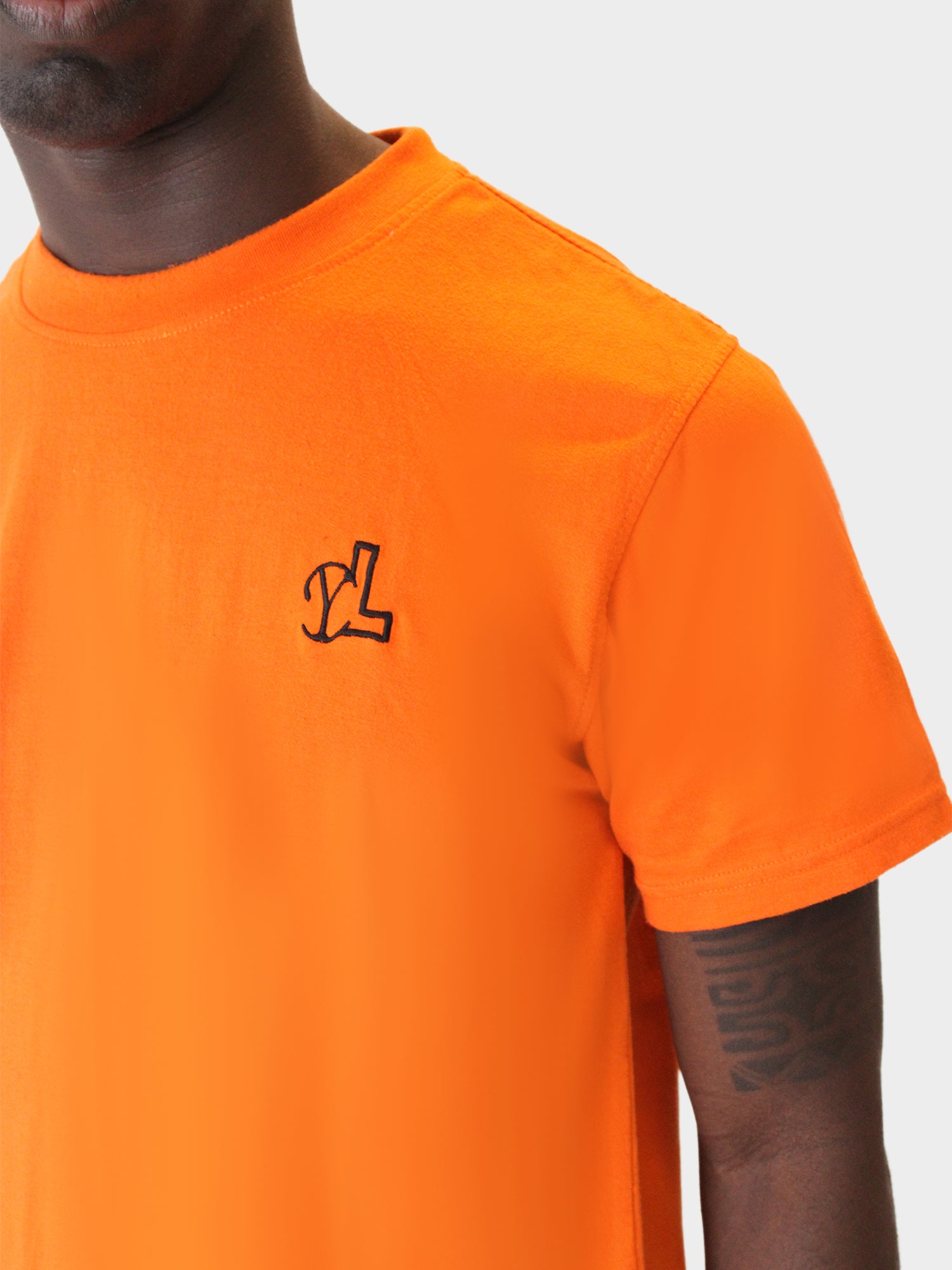 LUPITU MEN'S ORANGE TEE